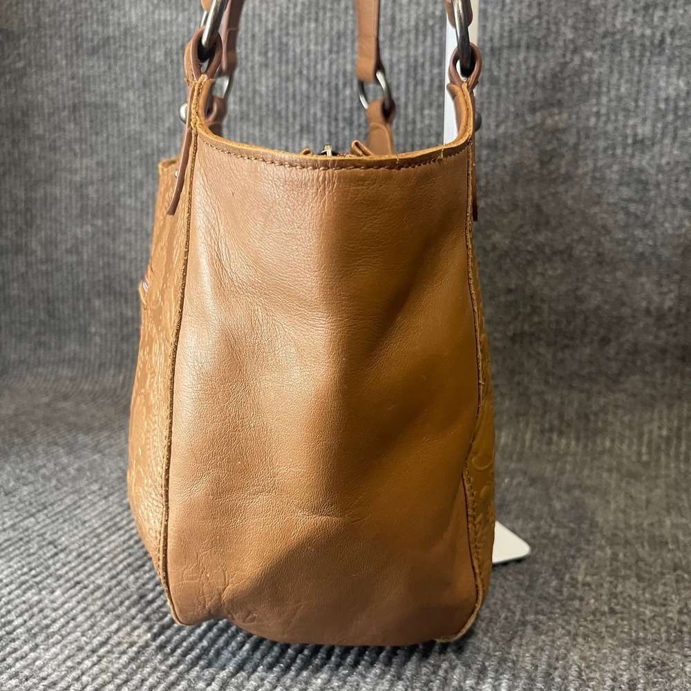 The Sak Bolinas Embossed Leather Shoulder Bag Tan Boho Tooled Western NWOT - Picture 7 of 16